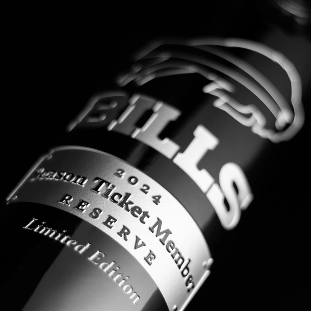 Bills 2024 Exclusive Season Ticket Member Etched Wine - Image 4