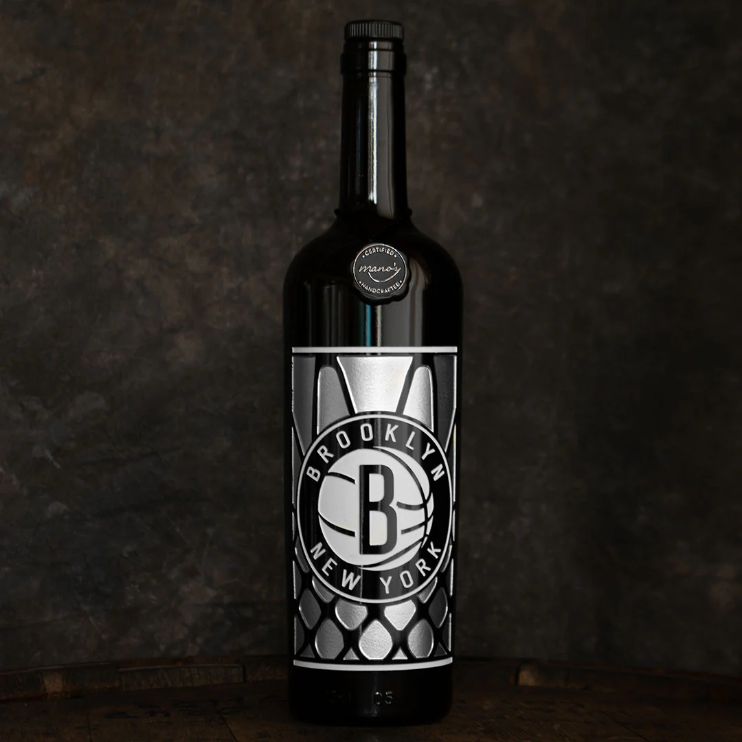 Brooklyn Nets Logo Net Display Bottle