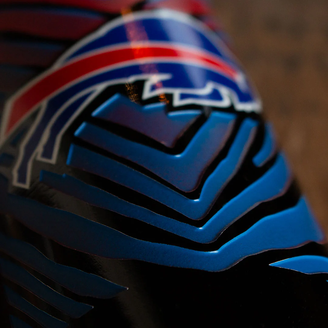 Buffalo Bills Artist Series Etched Wine - Image 3