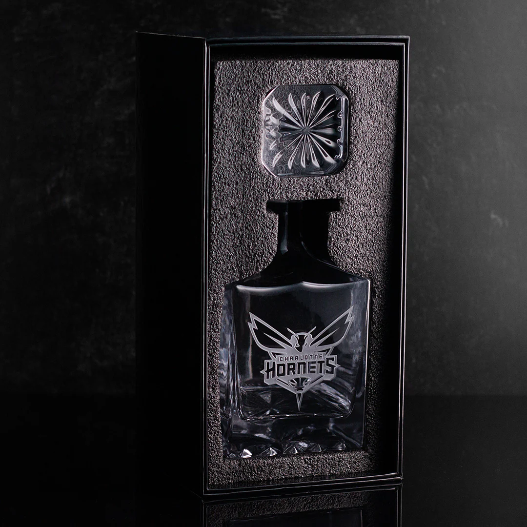 Charlotte Hornets Square 1L Decanter - Image 4