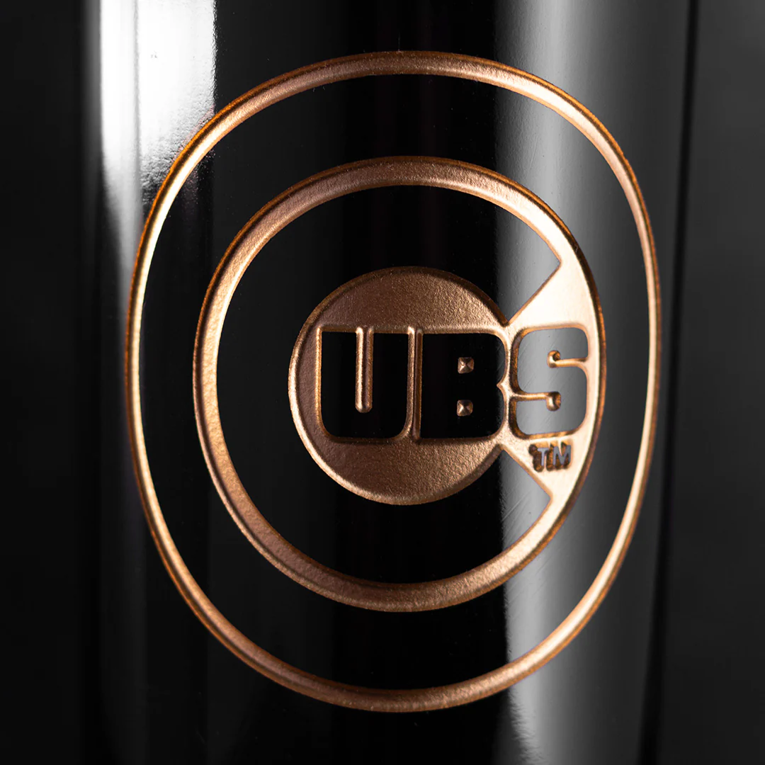 Chicago Cubs Gold Reserve Etched Wine Bottle - Image 5