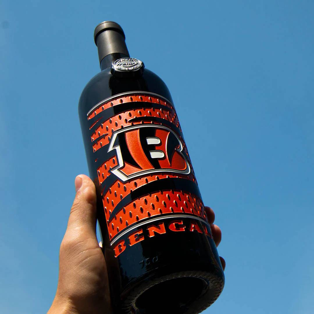 Cincinnati Bengals Logo Etched Wine - Image 2