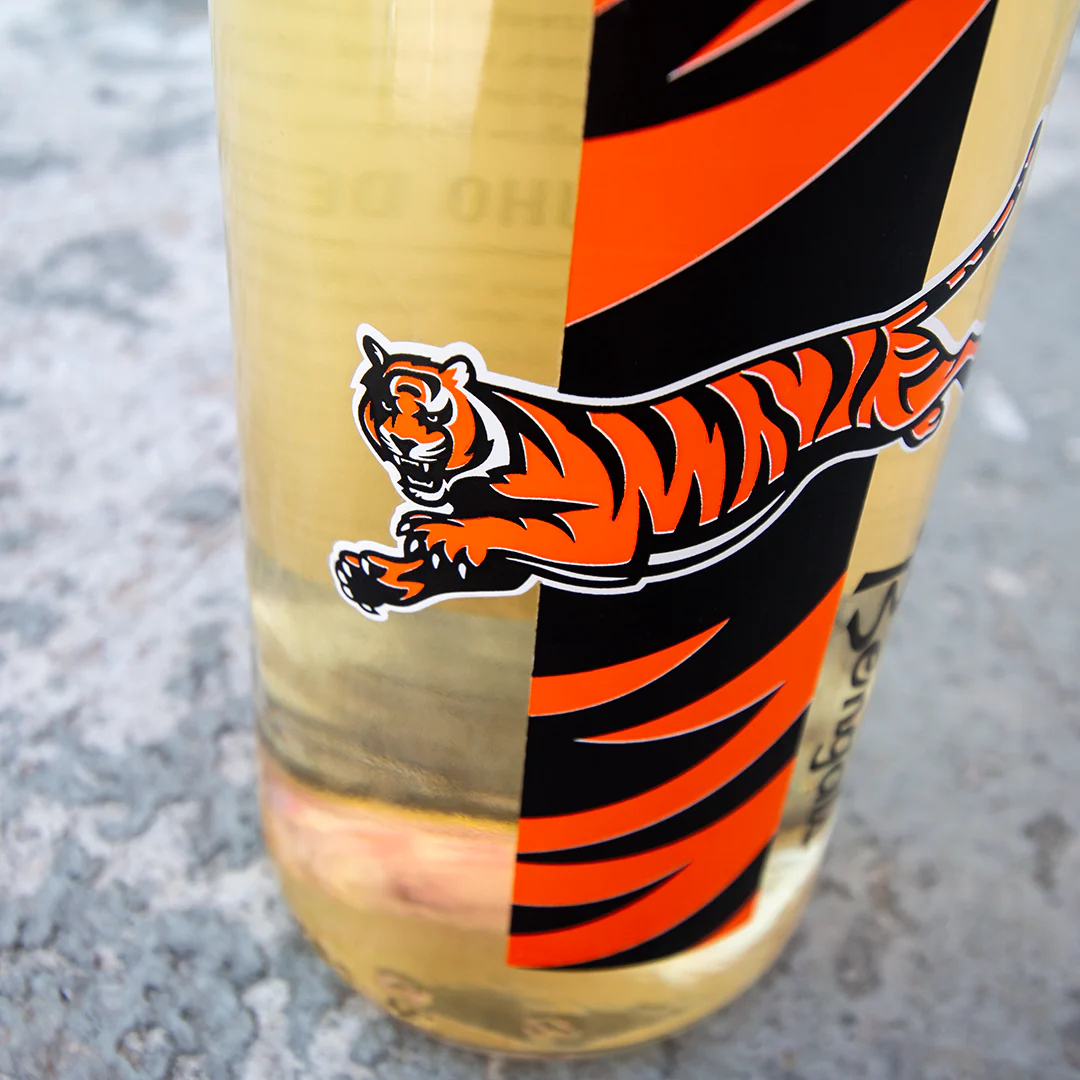 Cincinnati Bengals Retro Logo Sauvignon Blanc - Image 3