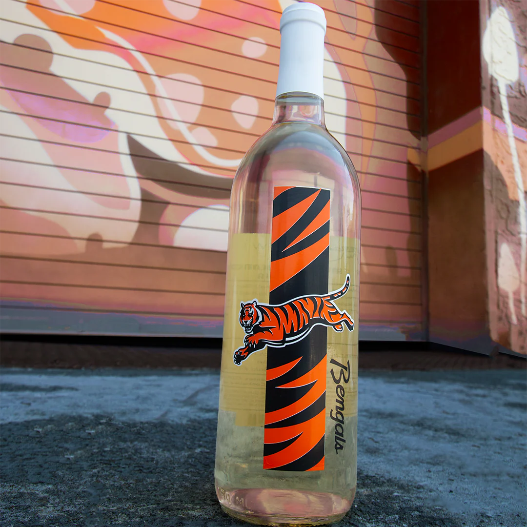 Cincinnati Bengals Retro Logo Sauvignon Blanc - Image 5