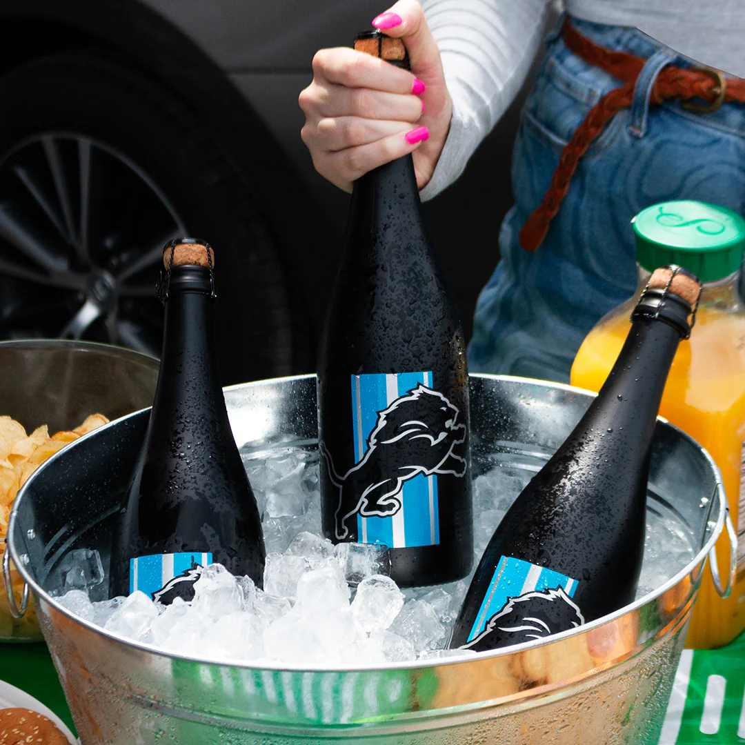 Detroit Lions Matte Black Bubbly - Image 4