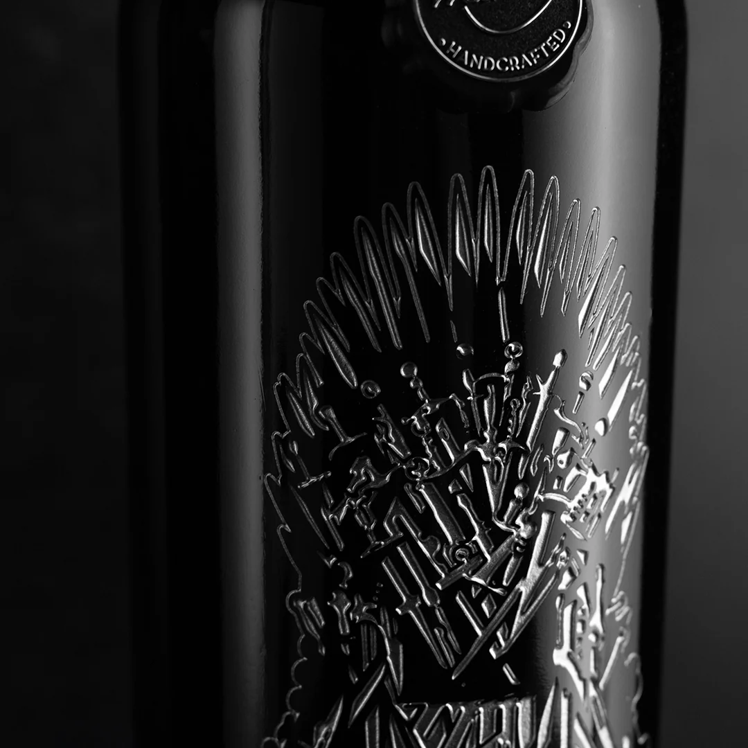Game of Thrones Iron Throne Etched Wine - Image 4