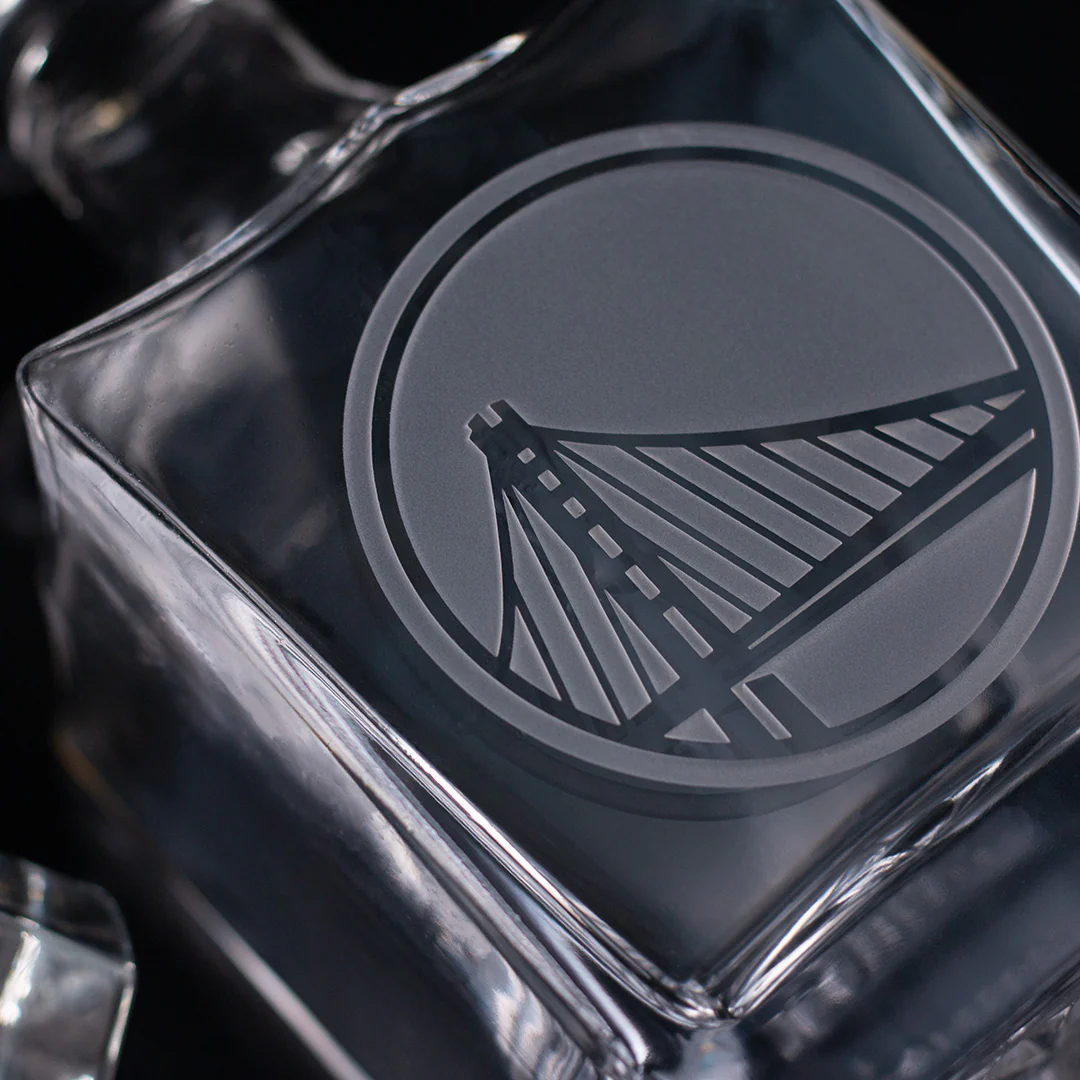 Golden State Square 1L Decanter - Image 6
