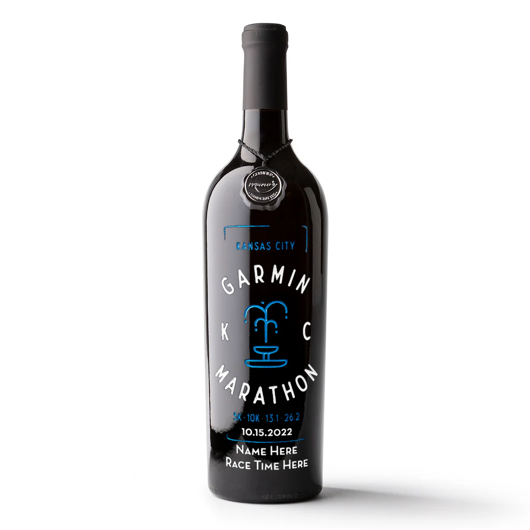 Kansas City 2022 Marathon Custom Name Etched Wine Bottle - Image 3