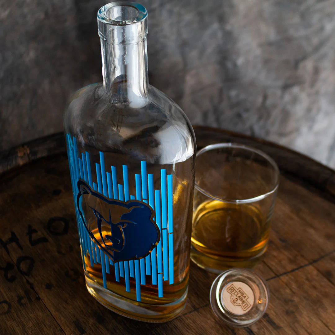 Memphis Grizzlies Court Spirits Decanter - Image 6