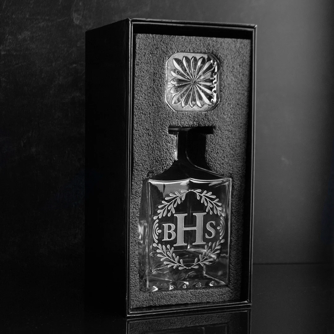 Monogram Laurel Custom Crystal Glass Decanter - Image 2