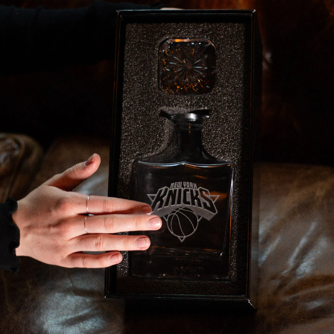 New York Knicks Square 1L Decanter - Image 5