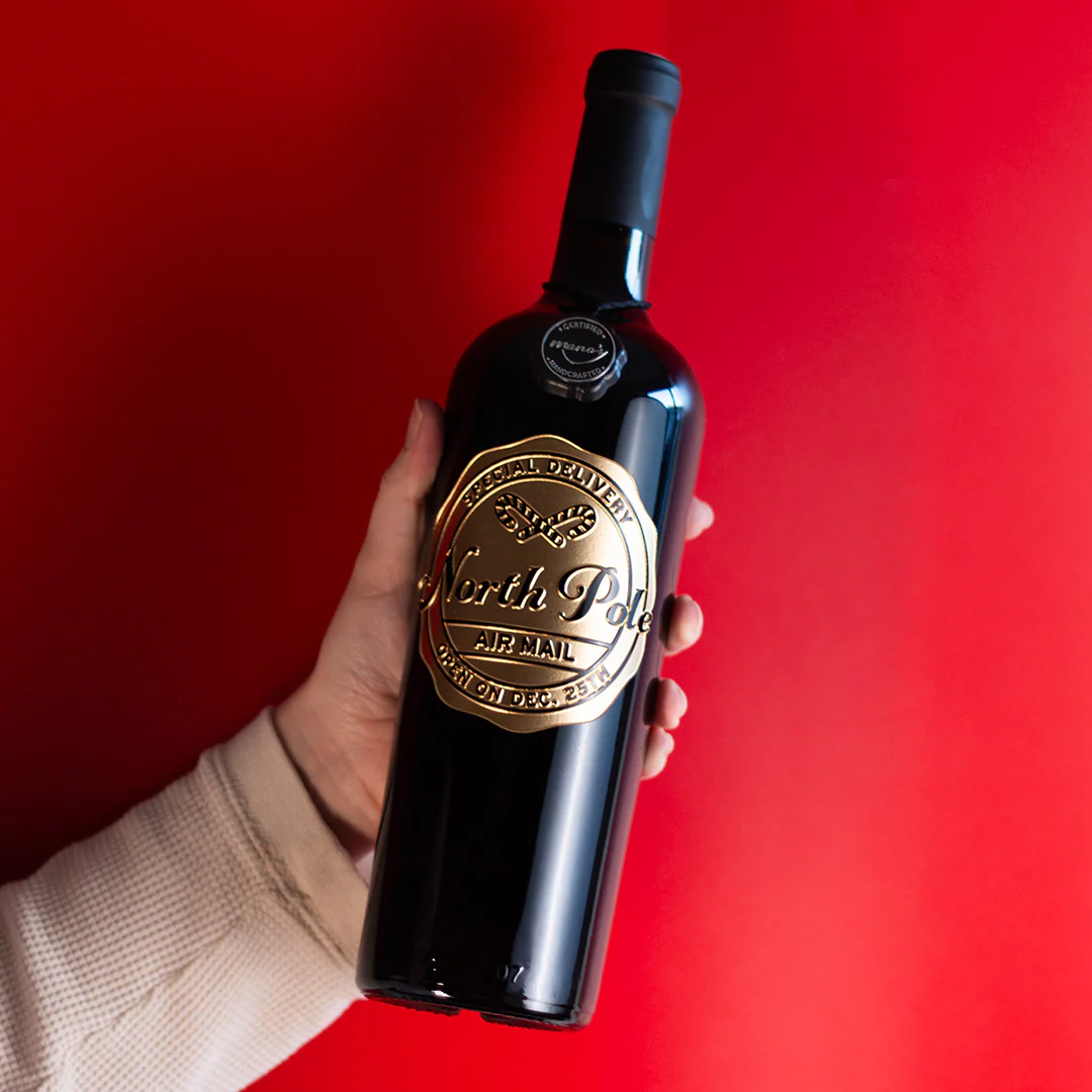 North Pole Special Delivery Etched Wine - Image 3