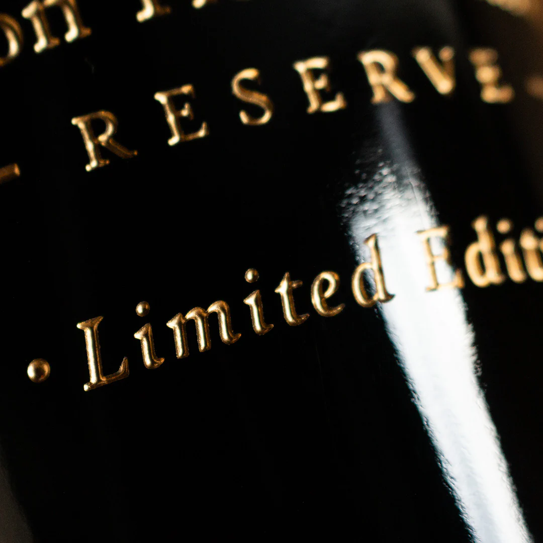 NY Giants Exclusive 2023 Season Ticket Member Etched Wine - Image 7