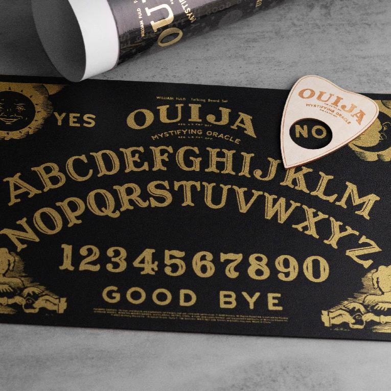 Ouija Wine & Game Set - Image 9
