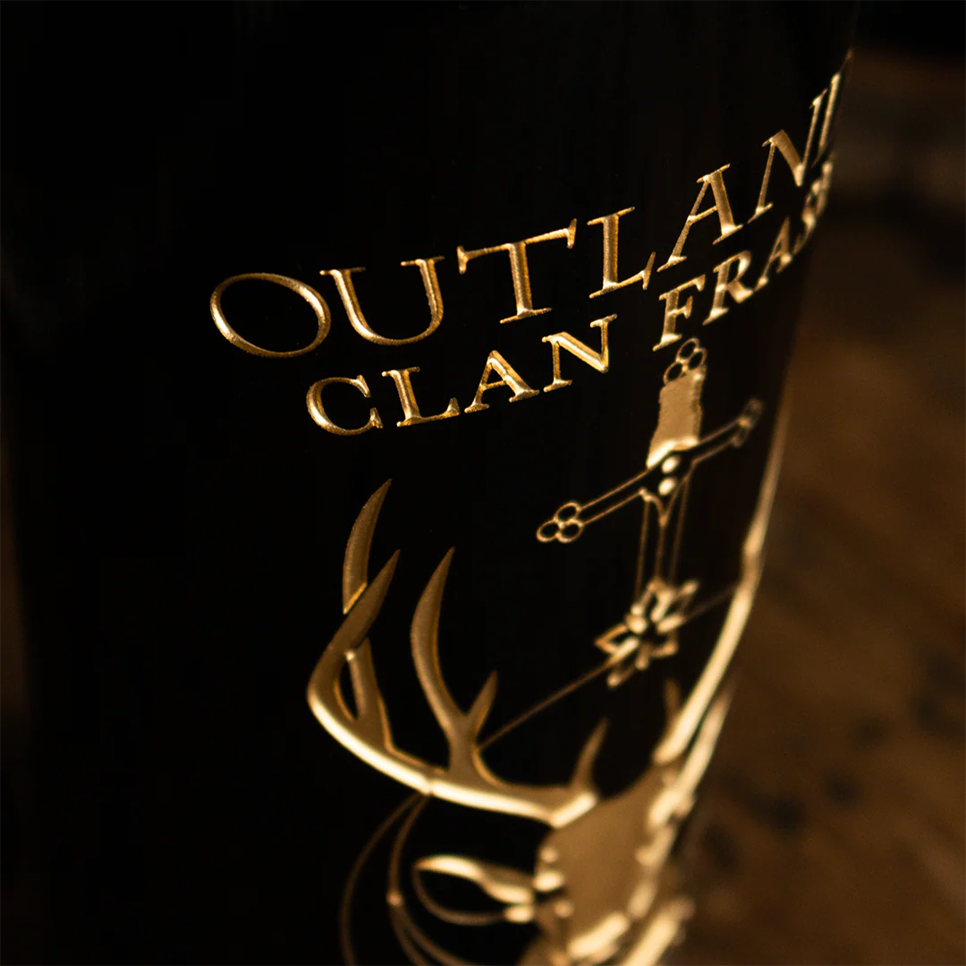 Outlander Clan Fraser Etched Wine Bottle - Image 5