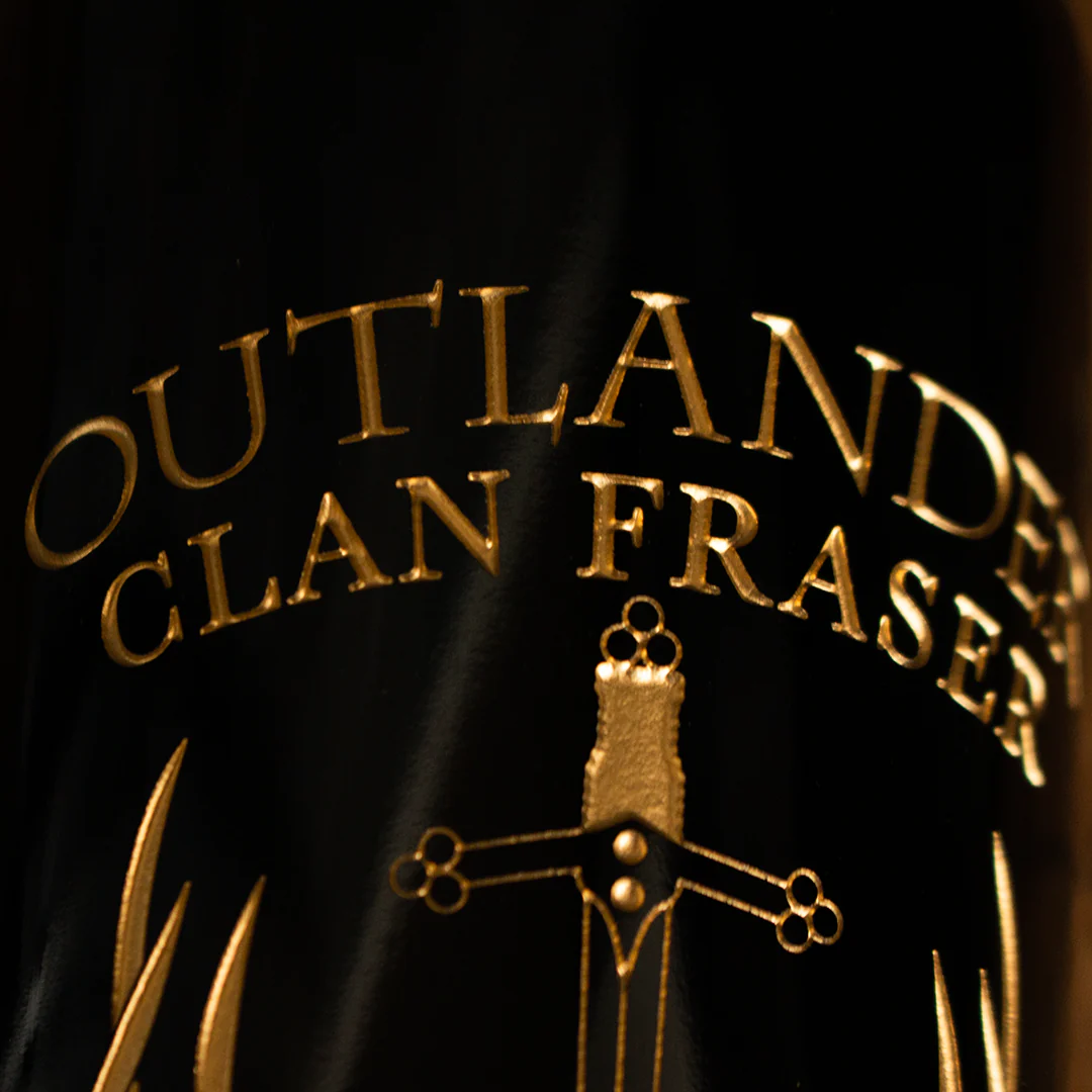 Outlander Clan Fraser Etched Wine Bottle - Image 7