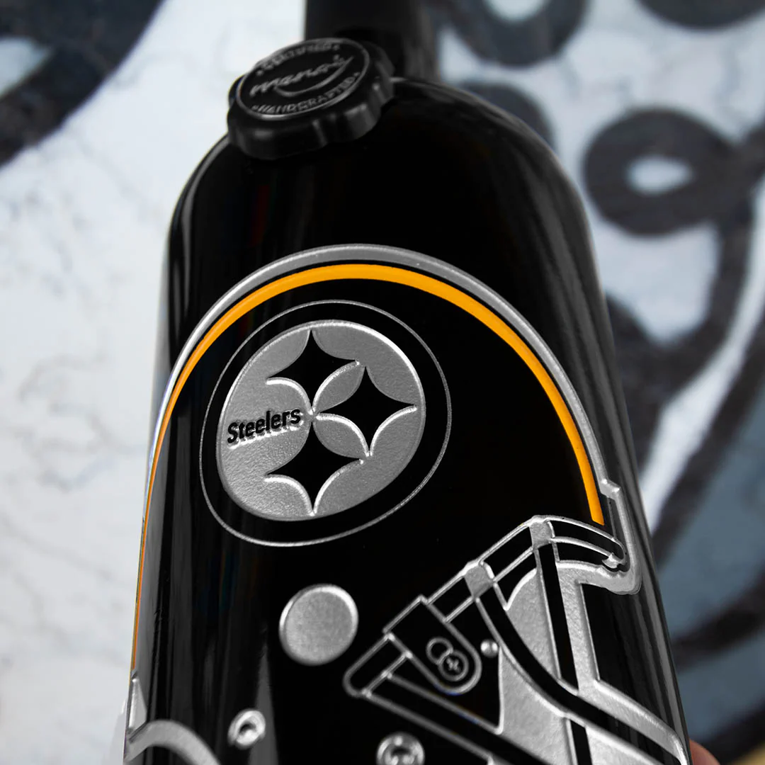 Pittsburgh Steelers Helmet Etched Wine - Image 2