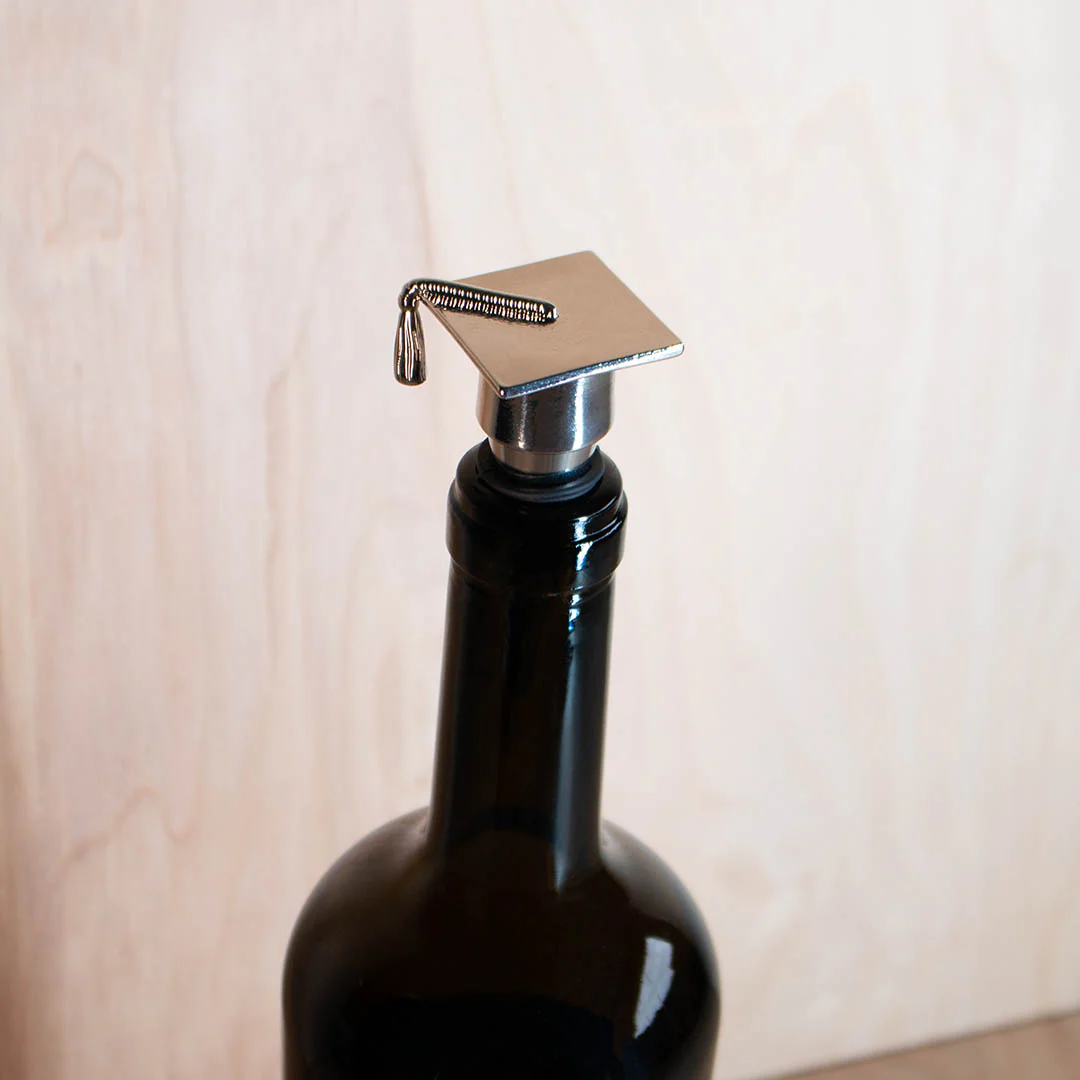 Silver Graduation Cap Wine Stopper - Image 4
