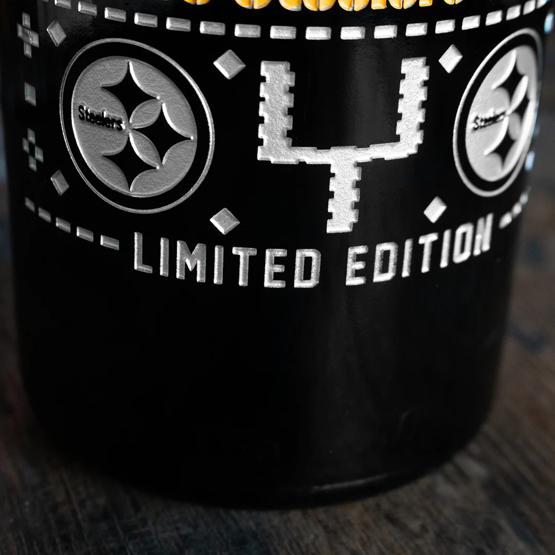 Steelers 2023 Limited Edition Holiday Sweater Etched Wine Bottle - Image 5