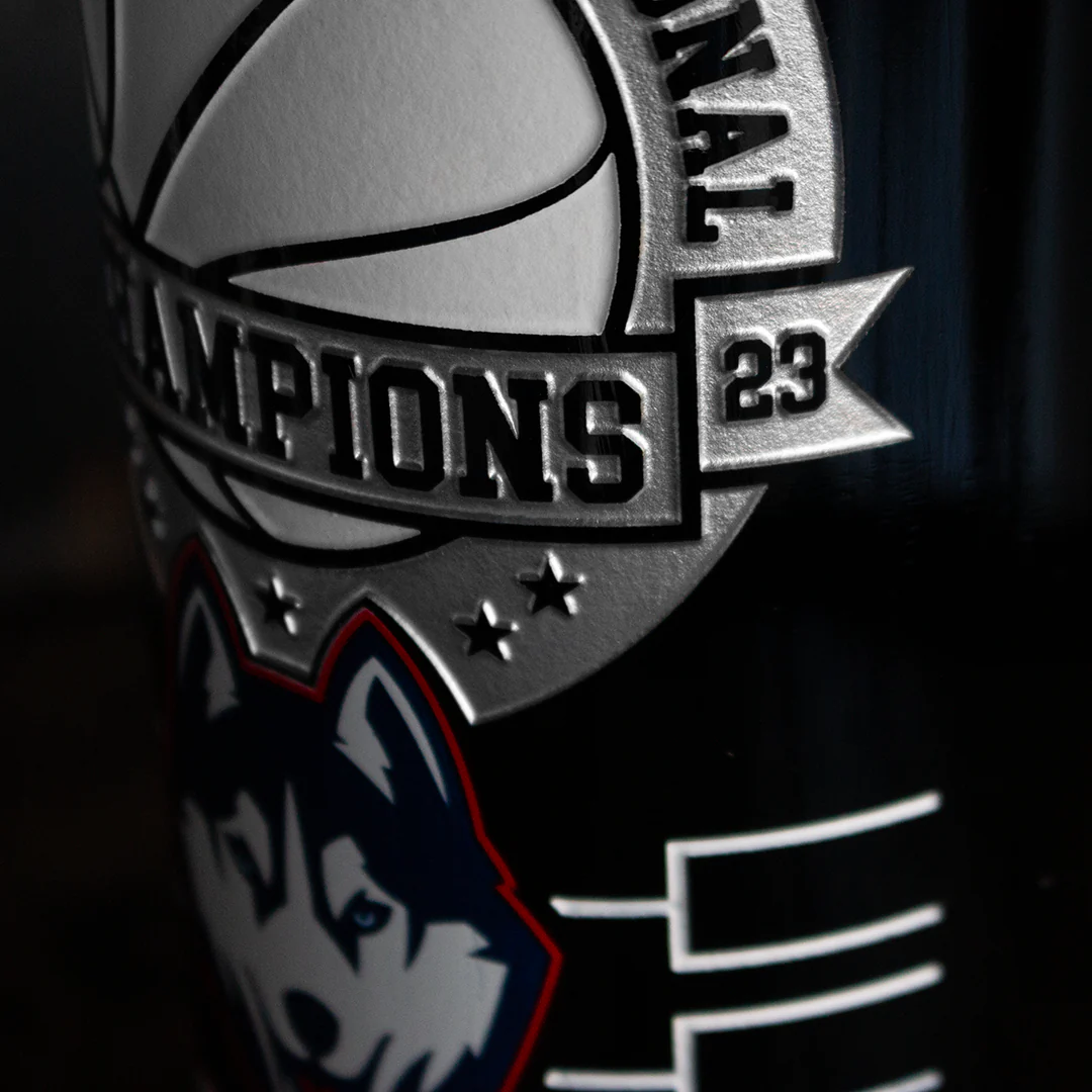 UCONN 2023 Men's Basketball Champions Etched Wine - Image 2