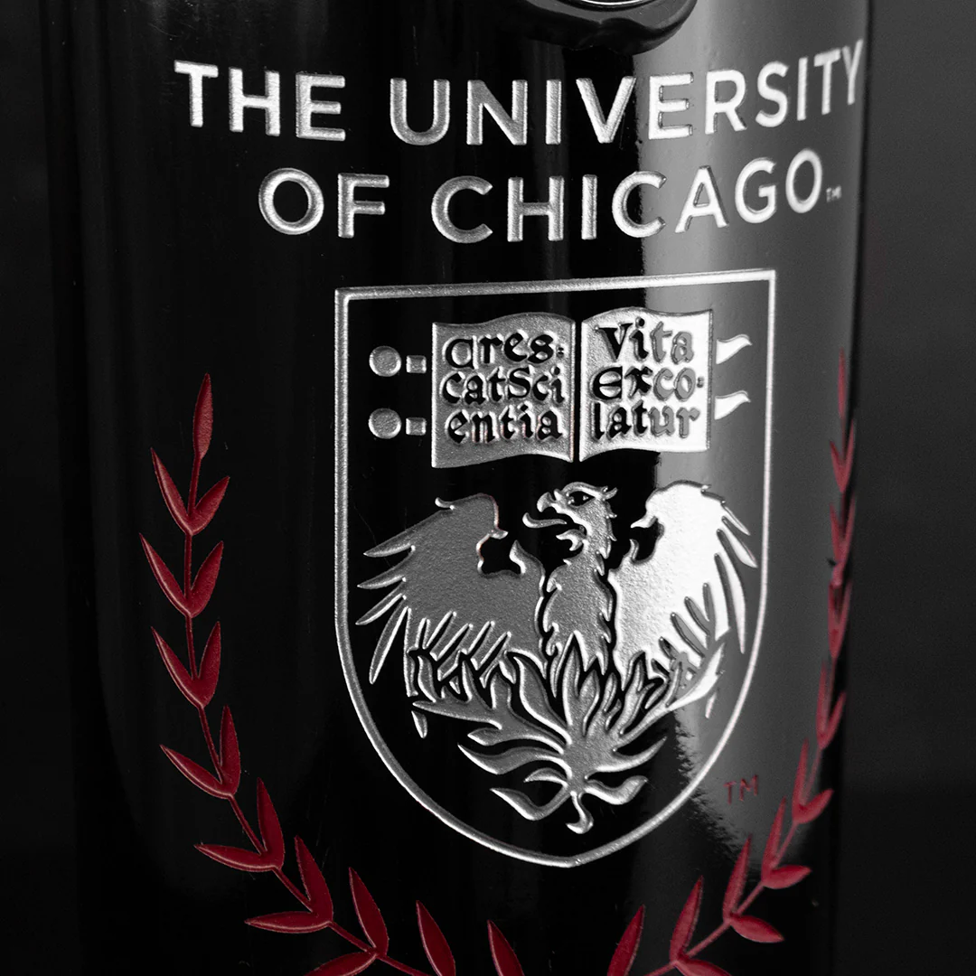 University of Chicago Custom Alumni Etched Wine - Image 3