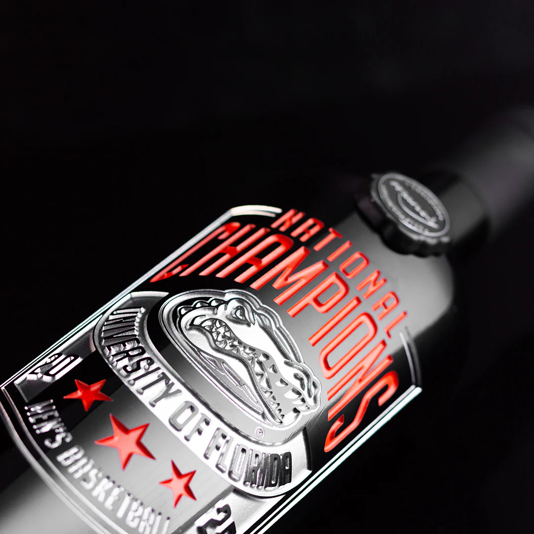 University of Florida 2025 National Champions Banner Etched Wine - Image 4
