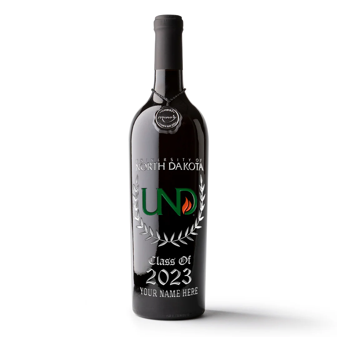 University of North Dakota Custom Alumni Etched Wine - Image 3