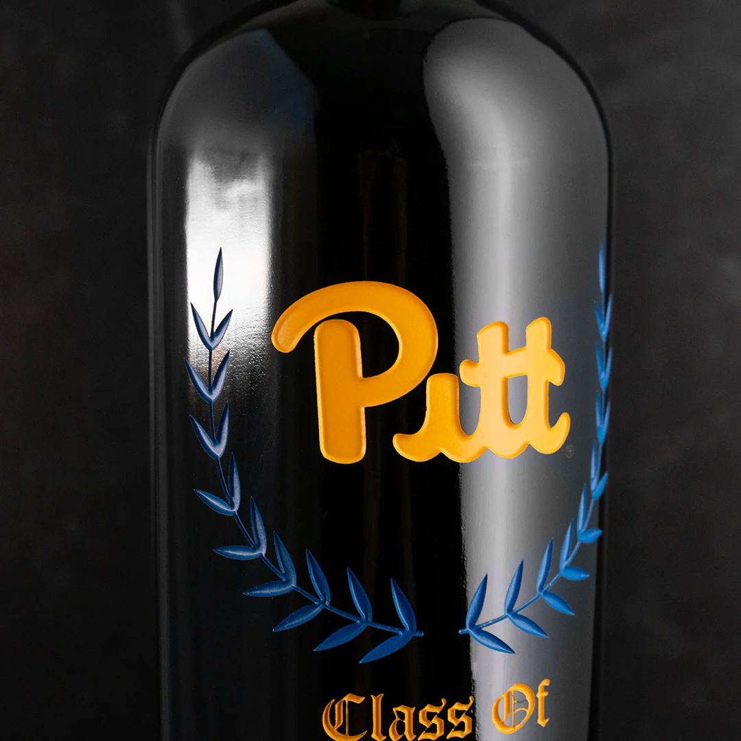 University of Pittsburgh Custom Alumni Etched Wine - Image 2