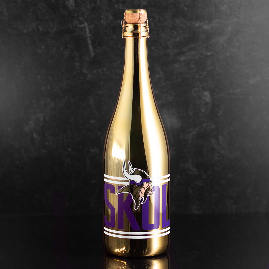 Vikings SKOL Metallic Gold Bubbly - Image 2