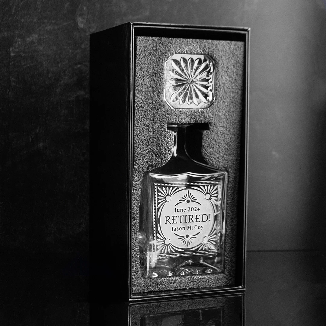 Vintage Design Custom Crystal Glass Decanter - Image 2